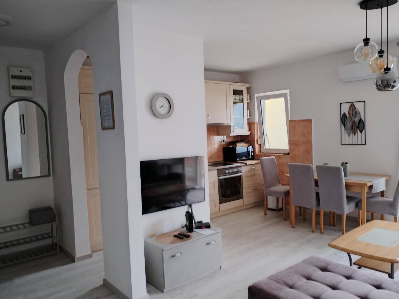 Apartment Topla 헤르섹 외부 사진